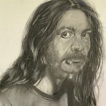 My project for course: Realistic Portrait with Graphite Pencil. Ilustração tradicional, Artes plásticas, Esboçado, Desenho a lápis, Desenho, Desenho de retrato, Desenho realista, Desenho artístico, e Desenho anatômico projeto de Charles Booker - 25.10.2022