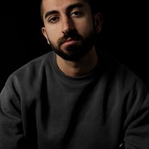 My project for course: Modern Headshot Photography: Capture Profound Portraits. Photograph, Portrait Photograph, Photographic Lighting, Studio Photograph, Digital Photograph, and Fine-Art Photograph project by furkankarac4 - 10.25.2022