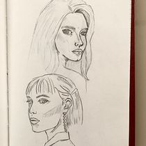 My project for course: Portrait Sketchbooking: Explore the Human Face. Un proyecto de Bocetado, Dibujo, Dibujo de Retrato, Dibujo artístico y Sketchbook de michaela_karafa - 25.10.2022