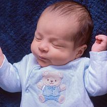 Mi proyecto del curso: Introducción a la fotografía newborn. Un projet de Photographie, Photographie de portrait, Photographie de studio, Photographie lifest, le , et Photographie intérieure de Veronica Fernandez - 22.10.2022