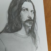 Mi proyecto del curso: Retrato realista con lápiz de grafito. Ilustração tradicional, Artes plásticas, Esboçado, Desenho a lápis, Desenho, Desenho de retrato, Desenho realista, Desenho artístico, e Desenho anatômico projeto de Silvia Delfino - 27.10.2022