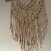Mi proyecto del curso: Técnicas de macramé circular Ein Projekt aus dem Bereich H, werk, Dekoration von Innenräumen, Weben, Makramee und Textildesign von sandragayarre - 26.10.2022