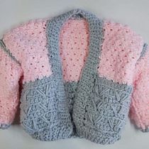 Mi proyecto del curso: Crochet: diseña y teje prendas de estilo romántico. Design de moda, Tecido, e Crochê projeto de Gabriela Álvarez - 22.10.2022