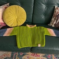 Mi proyecto del curso: Crochet: crea prendas con una sola aguja. Fashion Design, Fiber Arts, DIY, Crochet, and Textile Design project by damaris_marzan - 10.27.2022