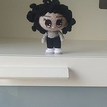 Mi proyecto del curso: Amigurumis: personas tejidas a crochet. Fiber Arts, Crochet, Amigurumi, Arts, Crafts, To, Design, and Textile Design project by Manoli Fernández - 10.29.2022