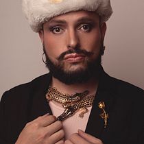 Mi proyecto del curso: Introducción a las técnicas profesionales de maquillaje. Een project van Film, video en televisie,  Art direction,  Modeontwerp y Modefotografie van Alfonso J. Venegas - 01.11.2022