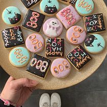 Mon projet du cours : Glaçage royal : décorez vos biscuits. Design, Painting, and DIY project by ingrid.b - 11.02.2022