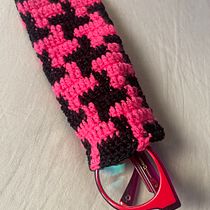 My project for course: Crochet Pattern Design: Find Your Signature Style. Un progetto di Design di accessori, Pattern design, Fiber Art, DIY, Uncinetto e Textile Design di Agnese Busoli - 04.11.2022