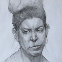 My project for course: Graphite Drawing Techniques for Planar Portraiture Ein Projekt aus dem Bereich Bildende Künste, Skizzenentwurf, Zeichnung, Porträtzeichnung, Realistische Zeichnung und Artistische Zeichnung von varszegigyorgy71 - 04.11.2022