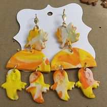 My project for course: Polymer Clay Jewelry Design for Beginners. Un progetto di Design di accessori, Artigianato, Design di gioielli e DIY di longom681 - 05.11.2022