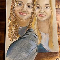 My project for course: Illustration with Pastel and Coloured Pencils. Un progetto di Illustrazione tradizionale, Belle arti, Disegno a matita, Disegno, Disegno di ritratti, Disegno realistico e Disegno artistico di 8hy6d6cgtf - 04.11.2022
