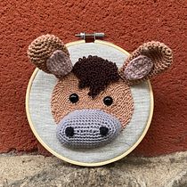 Mi proyecto del curso: Punch needle y crochet: crea personajes únicos. Arts, Crafts, To, Design, Embroider, Fiber Arts, DIY, Crochet, Punch Needle, and Textile Design project by 40chulinha - 11.06.2022