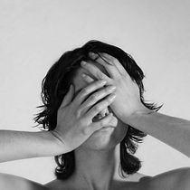 Mi proyecto del curso: Iluminación con flash de mano para principiantes. Un progetto di Fotografia, Fotografia di ritratto, Illuminazione fotografica, Fotografia in studio e Fotografia di interni di renataorva - 09.11.2022