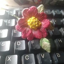 Mi proyecto del curso: Bordado stumpwork: crea adornos en 3D. Een project van Sieradenontwerp, Borduurwerk y Textielontwerp van María del Pilar Hernández García - 11.11.2022