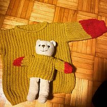 Mein Abschlussprojekt für den Kurs: Häkeln: Gestalte Kleidungsstücke mit nur einer Nadel. Fashion Design, Fiber Arts, DIY, Crochet, and Textile Design project by lorava - 11.11.2022