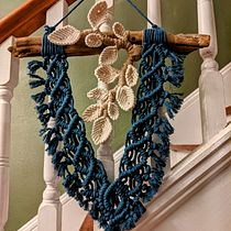 My project for course: 3D Macramé for Botanical Wall Hanging Ein Projekt aus dem Bereich H, werk, Innenarchitektur, Weben, Makramee und Textildesign von ambercartertoney - 12.11.2022