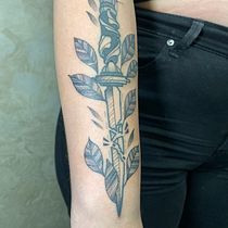 Meu projeto do curso: Técnicas de tatuagem blackwork com fine line. Un progetto di Design di tatuaggi di Victor Campos - 13.11.2022