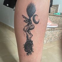 Mi proyecto del curso: Técnicas de tatuaje: sombreado con pepper shading. Ilustração tradicional, e Desenho de tatuagens projeto de Jessica Palomino Ferreyra - 15.11.2022