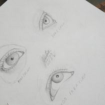 Meu projeto do curso: Caderno de retratos: explore o rosto humano. Un proyecto de Bocetado, Dibujo, Dibujo de Retrato, Dibujo artístico y Sketchbook de juliecosta3181 - 17.11.2022