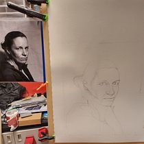 My project for course: Realistic Portrait with Graphite Pencil. Ilustração tradicional, Artes plásticas, Esboçado, Desenho a lápis, Desenho, Desenho de retrato, Desenho realista, Desenho artístico, e Desenho anatômico projeto de John Vasquez - 05.09.2023