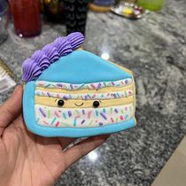 Mi proyecto del curso: Decoración de galletas con royal icing para principiantes. Design, Painting, and DIY project by Daniela Martínez - 10.27.2022