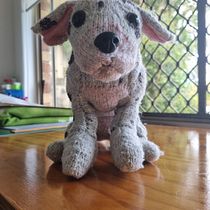 My project for course: Knitting Realistic Stuffed Animals: Make a Puppy from Yarn. Fiber Arts, DIY, and Knitting project by Laura Helen - 11.21.2022