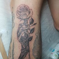 Mój projekt z kursu: Techniki tatuażu: cieniowanie pepper shading. Ilustração tradicional, e Desenho de tatuagens projeto de Natalia Jankowska - 22.11.2022