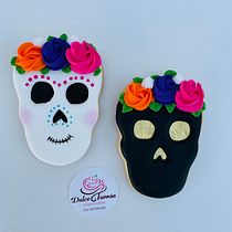 Mi proyecto del curso: Decoración de galletas con royal icing para principiantes. Design, Painting, and DIY project by Melissa Figueroa Rocha - 11.18.2022