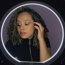 Meu projeto do curso: Introdução a técnicas de maquiagem profissional. Een project van Film, video en televisie,  Art direction,  Modeontwerp y Modefotografie van maiaraolliveira16 - 24.11.2022