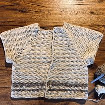 Roots style, warm bolero, made with leftovers yarns. Un progetto di Fashion design, Fiber Art, DIY, Uncinetto e Textile Design di miss_chanoille - 27.11.2022