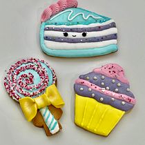 Mein Abschlussprojekt für den Kurs: Plätzchendekoration mit Royal Icing für Anfänger. Design, Painting, and DIY project by Maria Catalano-Lumia - 11.30.2022