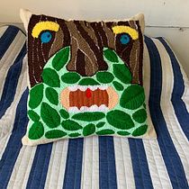 Mi proyecto del curso: Bordado XL con aguja mágica. Bordado, Decoração de interiores, Punch needle, e Design têxtil projeto de Maria Graciela Ucha - 29.11.2022