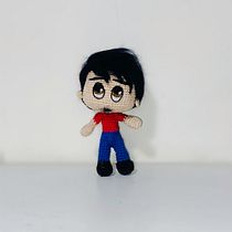 Mi proyecto del curso: Amigurumis: personas tejidas a crochet (Yo mismo). Arts, Crafts, To, Design, Fiber Arts, Crochet, Amigurumi, and Textile Design project by Angel Morales - 12.06.2022