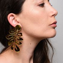 Mi proyecto del curso: Diseño de joyas con corte láser. Accessor, Design, Arts, Crafts, Jewelr, Design, Product Design, and DIY project by guiwi - 12.10.2022