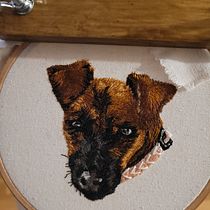 Mi proyecto del curso: Needle painting para principiantes. Embroider, Naturalistic Illustration, and Textile Design project by cristinaromeropaje - 12.11.2022