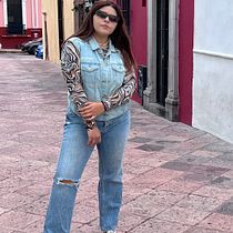 Mi proyecto del curso: Selfies y video selfies profesionales para Instagram . Advertising, Photograph, Marketing, Social Media, Mobile Photograph, Mobile Marketing, Instagram, Instagram Photograph, Lifest, and le Photograph project by María Fernanda Gutierrez Gómez - 12.12.2022