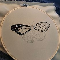 Mi proyecto del curso: Técnicas de bordado realista. Traditional illustration, Embroider, and Textile Design project by Paula Espinoza Espinosa - 12.12.2022