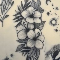 La flores . Tattoo Design project by Jose Manuel Figueredo - 12.13.2022