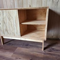 Mi proyecto del curso: Diseño y construcción de muebles para principiantes. Artesanato, Design e fabricação de móveis, Design de interiores, DIY, e Marcenaria projeto de nicol_cancinom - 15.12.2022