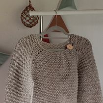 Mi proyecto del curso: Tejido de prendas infantiles con raglán top down. Design de moda, Tecido, Tricô, e Design têxtil projeto de churfera - 19.12.2022