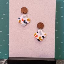 Mein Abschlussprojekt für den Kurs: Schmuckdesign mit Polymer Clay für Anfänger. Un progetto di Design di accessori, Artigianato, Design di gioielli e DIY di kira_bermel - 19.12.2022