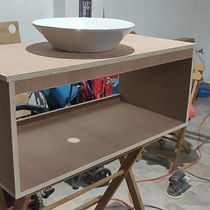 Mi proyecto del curso: Diseño y construcción de muebles para principiantes. Artesanato, Design e fabricação de móveis, Design de interiores, DIY, e Marcenaria projeto de Iván Leyva - 21.12.2022