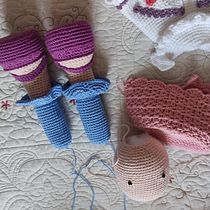 Mi proyecto del curso: Elaboración de muñecas amigurumi románticas. Un proyecto de Artesanía, Diseño de juguetes, Tejido, Crochet, Amigurumi, Diseño textil y Fotografía de pssr2009 - 23.12.2022