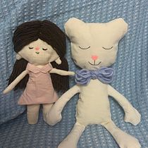 Mi proyecto del curso: Muñecos de tela: diseño, costura y creación de contenido. Un projet de Artisanat, Conception de jouets, Réseaux sociaux, Photographie smartphone, Photographie de produits, Couture, Photographie pour Instagram , et Confection de patrons et vêtements de martaproyectos - 24.12.2022