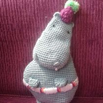 Mi proyecto del curso: Amigurumis: diseña y crea personajes en 2D . Arts, Crafts, Fiber Arts, Crochet, Accessor, Design, and Textile Design project by chocontarodrigueznathalia - 12.24.2022