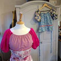 My project for course: Upcycling for Beginners: Sustainable Fashion Design. Een project van  Modeontwerp, Naaiwerk, Upc, cling y Patroonontwerp en kleermakerij van Ana Ospina - 26.12.2022