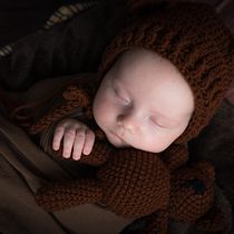 Il mio progetto del corso: Introduzione alla fotografia newborn. Un projet de Photographie, Photographie de portrait, Photographie de studio, Photographie lifest, le , et Photographie intérieure de barbara monzani - 02.01.2023