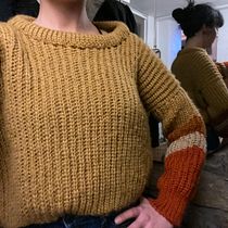 Mon projet du cours : Crochet : créez des vêtements avec une seule aiguille. Design de moda, Tecido, DIY, Crochê, e Design têxtil projeto de Maïté Hennemont - 06.01.2023