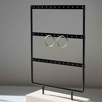 Il mio progetto del corso: Gioielleria: introduzione a saldatura e assemblaggio. Un proyecto de Diseño de complementos, Artesanía, Diseño de jo y as de miriampaladino.9 - 07.01.2023