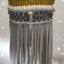 Mi proyecto del curso: Introducción al macramé: creación de un tapiz decorativo Ein Projekt aus dem Bereich Erweiterungsentwicklung, H, werk, Innendesign, Dekoration von Innenräumen, Weben, Makramee und Textildesign von Laura Moreno - 04.07.2023